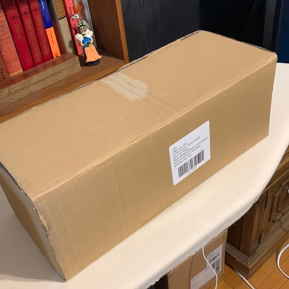 ✨ NIB Anthropologie Adelie Wine Bottle Holder - Picture 4 of 6